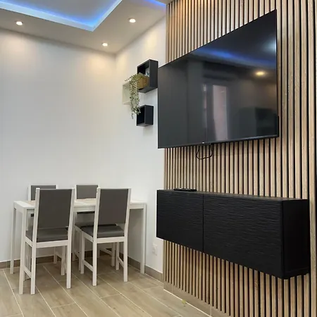 La Cour Secrete * 多维尔